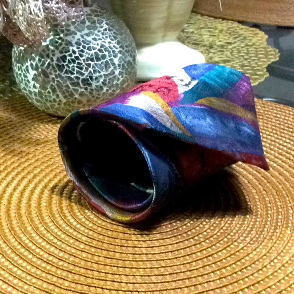 Oscar de la Renta...Tie